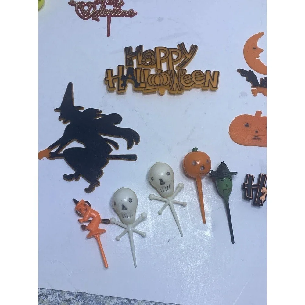 20 Vtg Cupcake Cake Topper Floral Picks Halloween Easter Thanksgiving Christmas